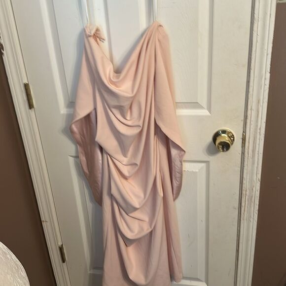 Betsey &Adam Drapedback  ruched  Sheath Dress NWOT 12 - Picture 11 of 11